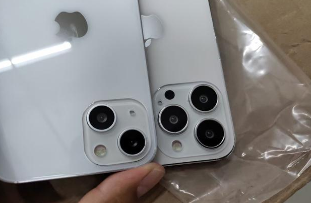 共和苹果手机维修分享iPhone 13‌机模长什么样 
