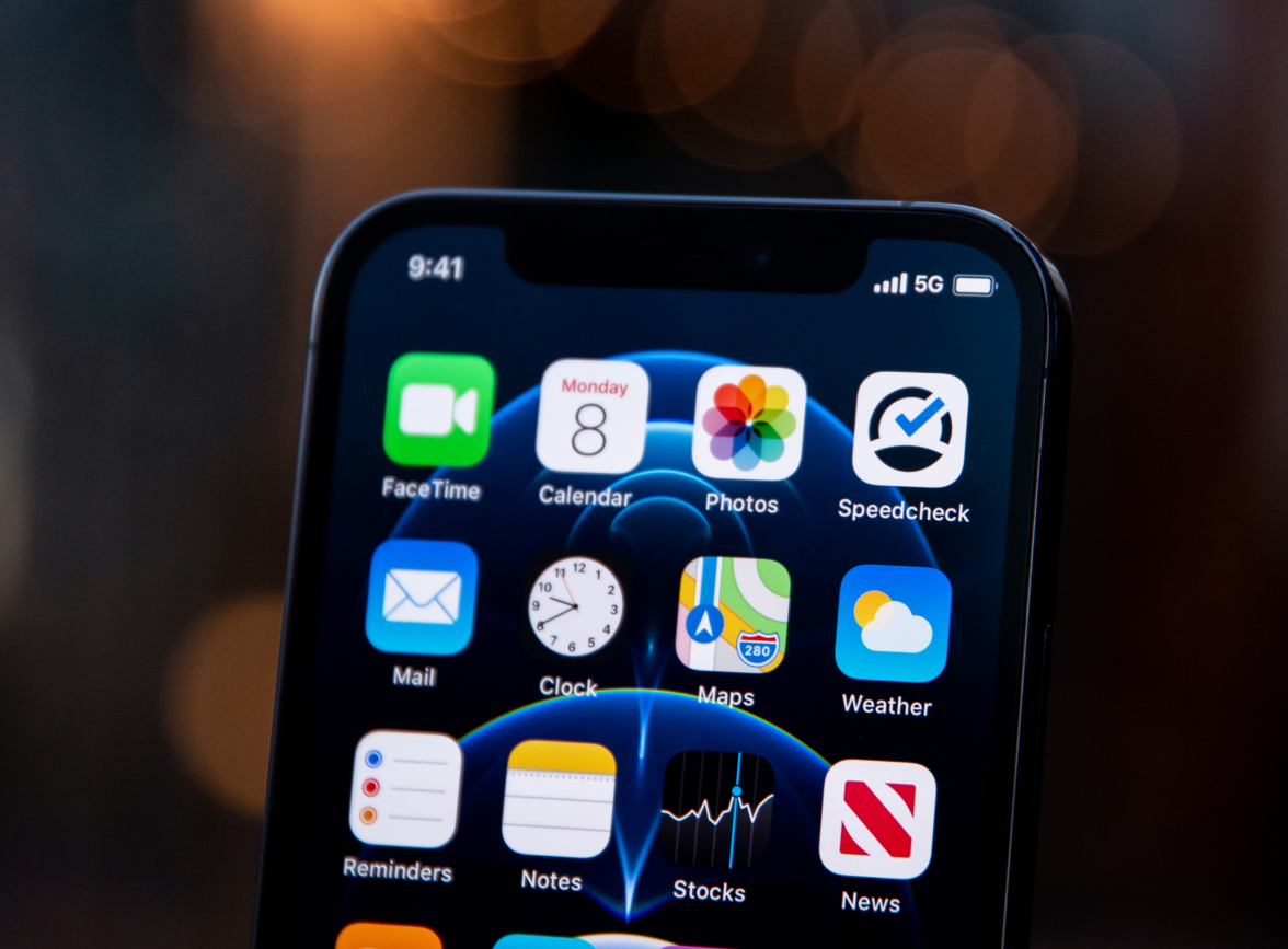共和苹果手机维修分享为什么 iPhone 12 在冬季会自动关机 