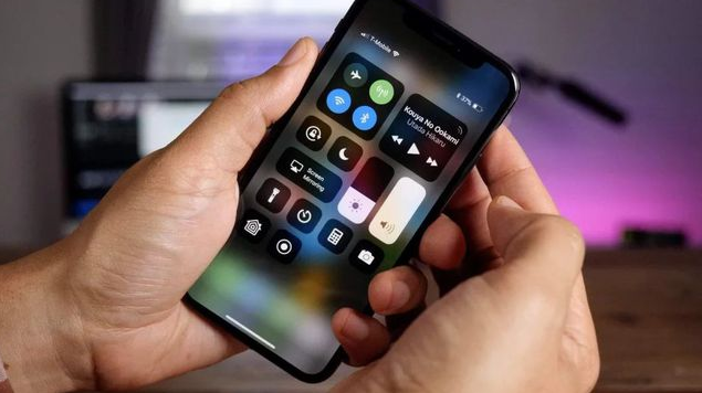 共和苹果手机维修分享iPhone 12信号差怎么办 